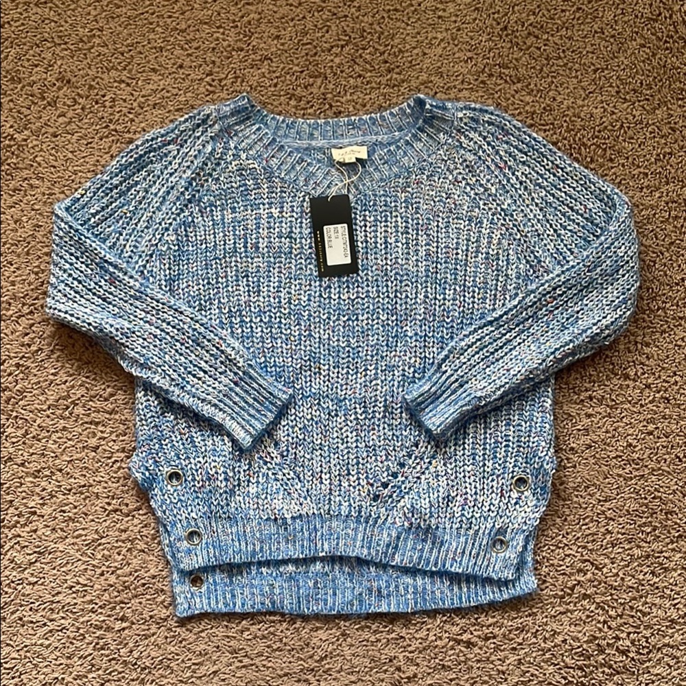 NWT 143 Story Sweater